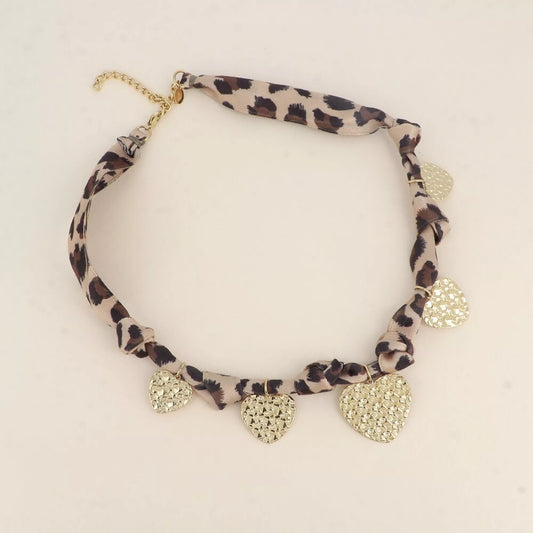 Collier léopard cœur