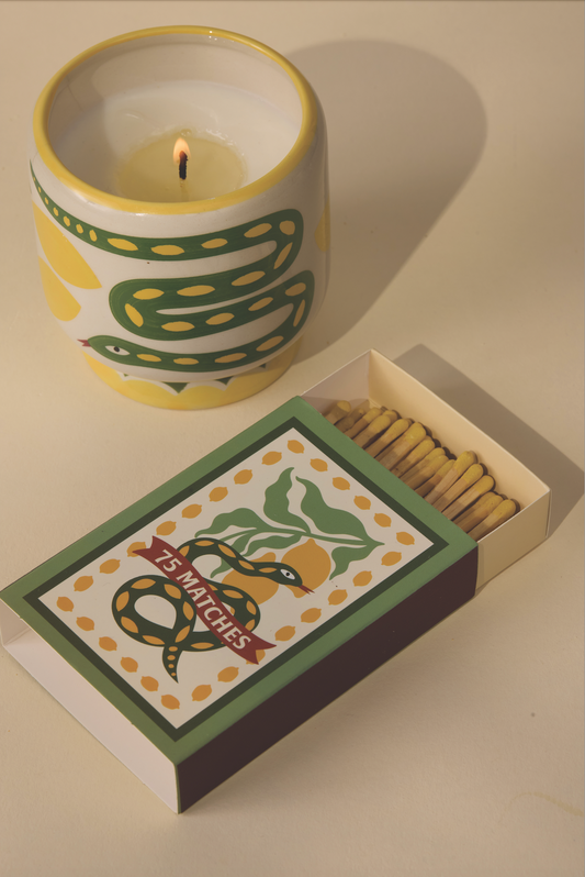 Lot Bougie parfumée wild lemongrass + Allumettes
